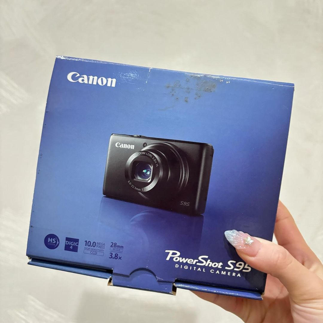 Canon Powershot S95